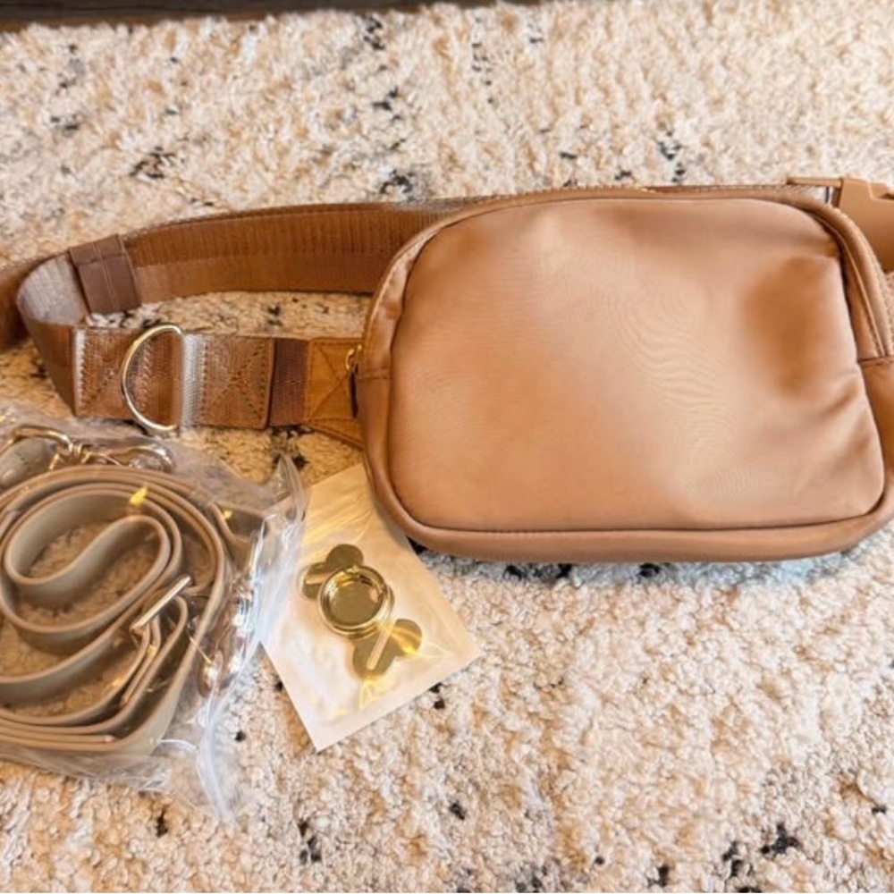 Hands Free Leash and Belt Bag - Chestnut Belt Bag + Leash